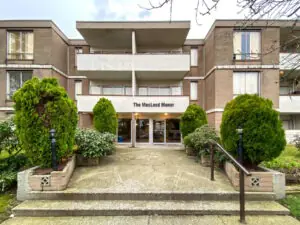 Photo of MacLeod Manor