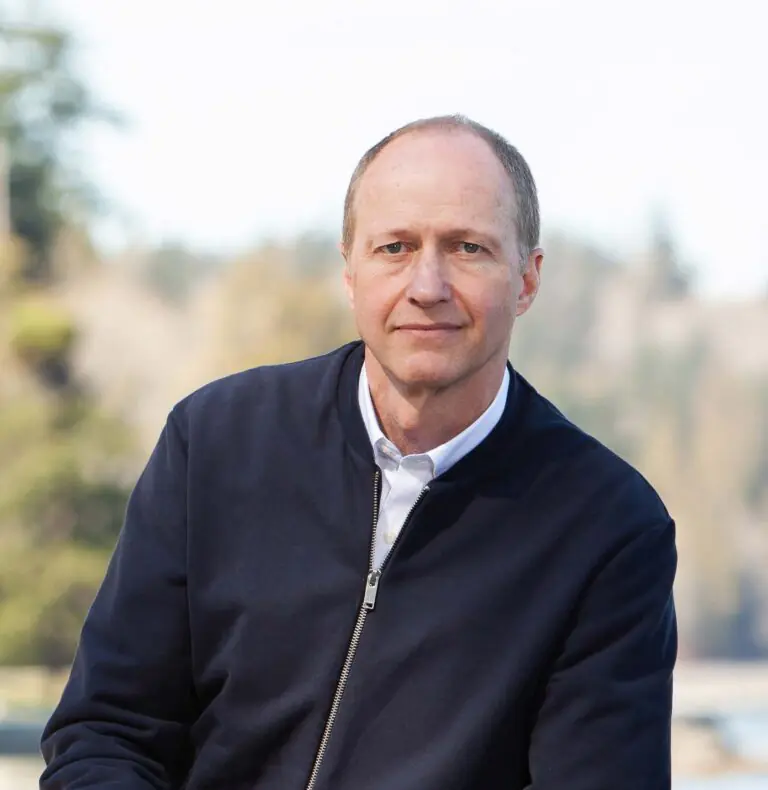 Headshot photo of Board member Mark Lester