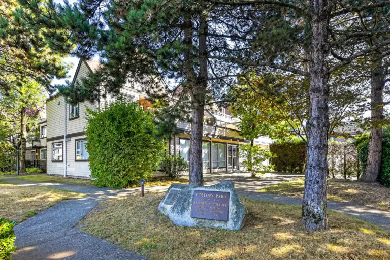 Photo of Coleopy Park building